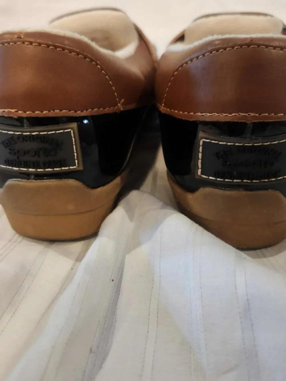 Sporto Paria Navy Patent Leather Fur Lined Duck Shoes Rain Loafers Size 6
